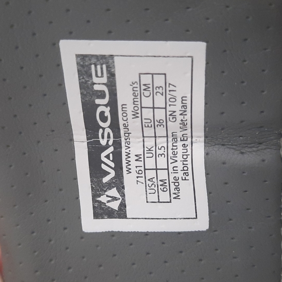 Hiking boots - Picture 5 of 5